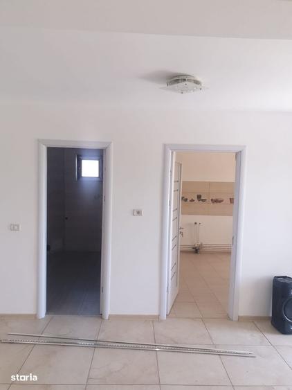 Casă cu 4 camere cu Teren 320 Mp în Valu lui Traian