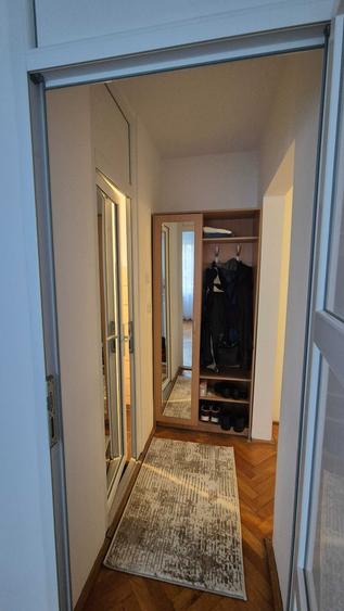 Apartament cu 2 camere decomandat în Tudor