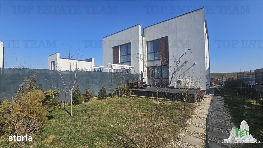 Casă cu 3 camere în Ghionea