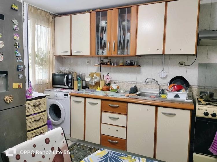 Casă cu Teren 836 Mp în Central