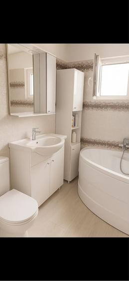 Apartament cu 2 camere decomandat în Steaua