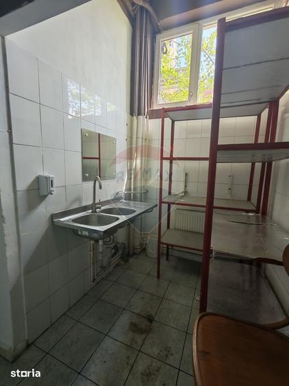 Spațiu comercial, de 240 mp, în Ultracentral
