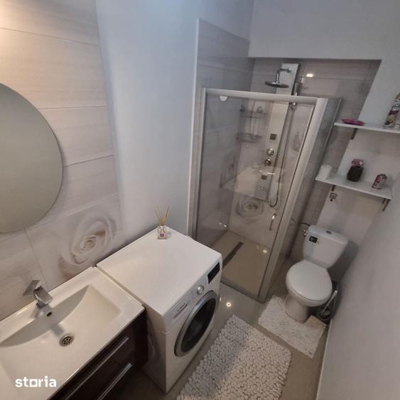 Apartament cu 2 camere semidecomandat în Între Lacuri