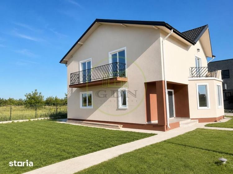 Casă cu 5 camere cu Teren 500 Mp în Corbeanca