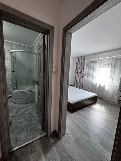 Apartament cu 2 camere semidecomandat în Unirii Sud