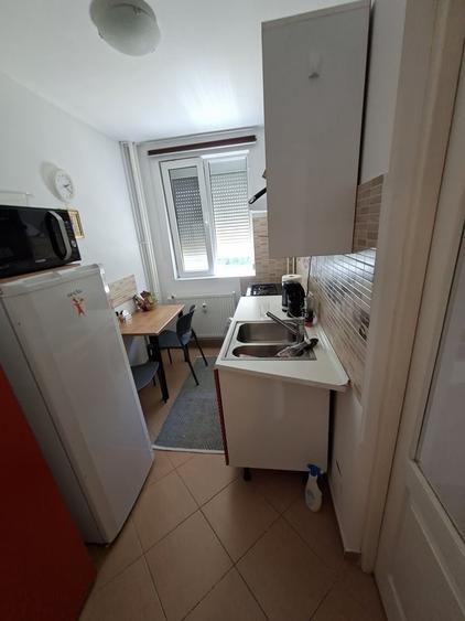 Apartament cu 2 camere semidecomandat în Drumul Taberei
