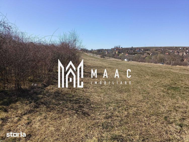 Teren de 400 mp, în Roșia