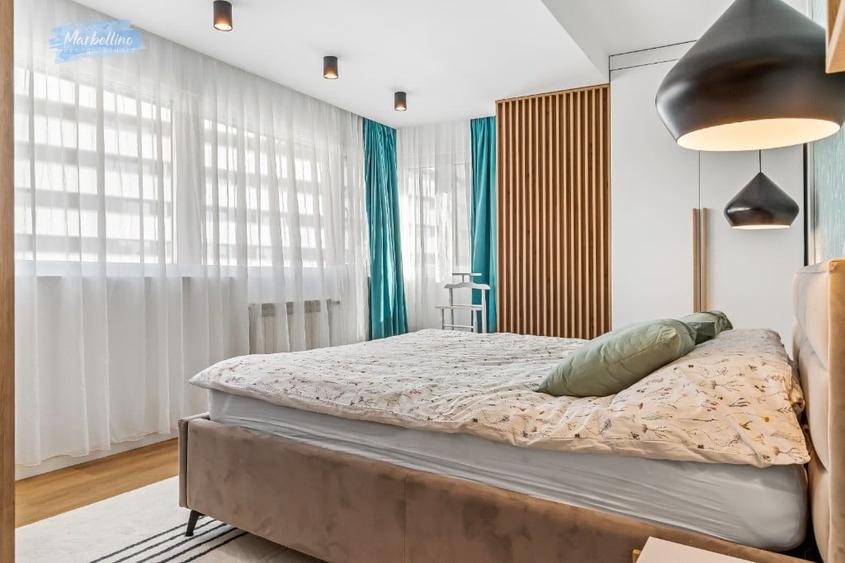 Apartament cu 4 camere decomandat în Băneasa