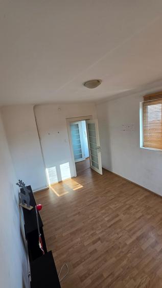 Apartament 3 camere - 18