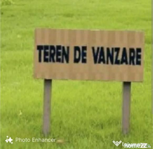 Teren de 8900 mp, în Siret