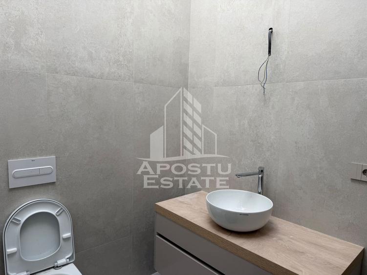 Apartament cu 4 camere decomandat, mobilat în Torontalului