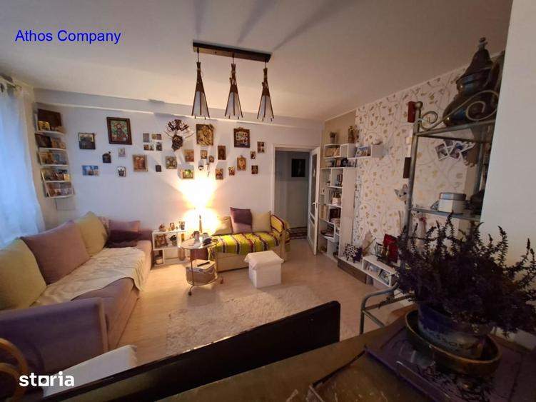 Apartament cu 3 camere semidecomandat, mobilat în Ștefan cel Mare