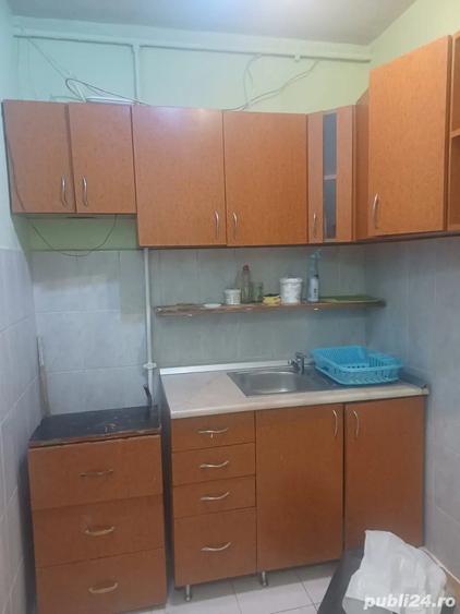 Garsonieră decomandată în Central