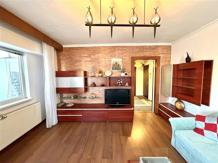 Apartament cu 2 camere decomandat în Calea Aradului