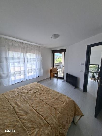 Casă cu 5 camere cu Teren 500 Mp în Săsar