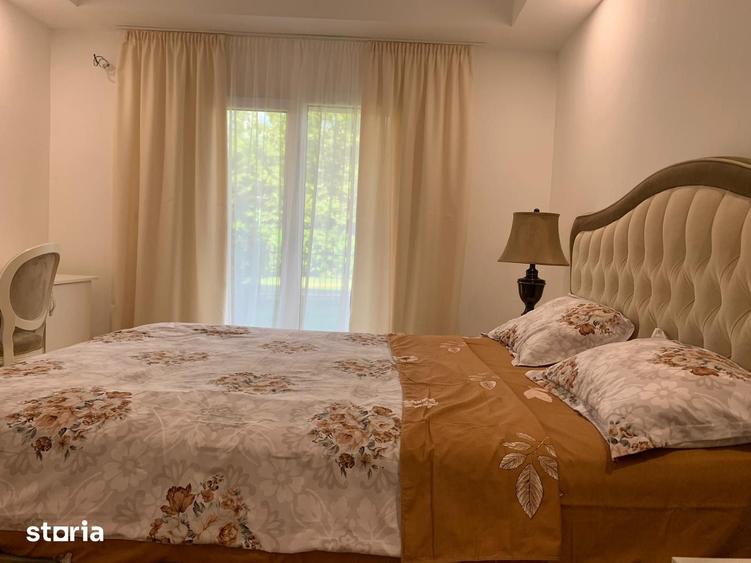 Apartament cu 3 camere semidecomandat în Ștefăneștii de Jos