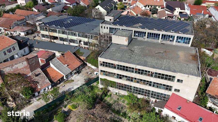 Teren de 8000 mp, în Central
