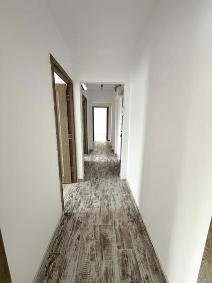 Persoana fizica Apartament 3 camere - 4