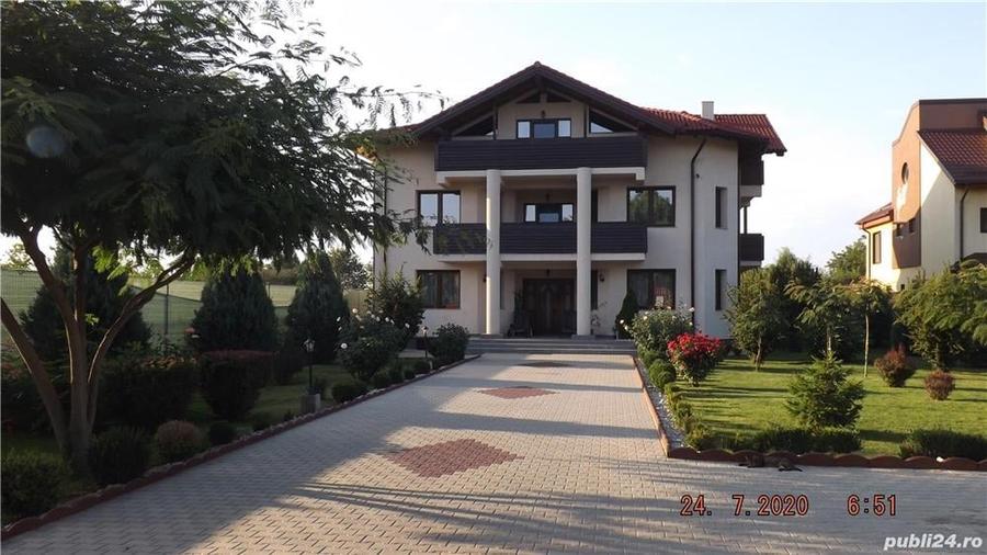 Casă cu 6 camere cu Teren 2000 Mp în Cazasu