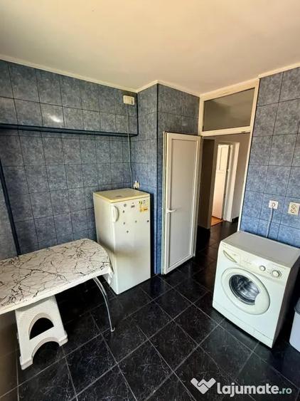 Garsonieră decomandată în Octavian Goga