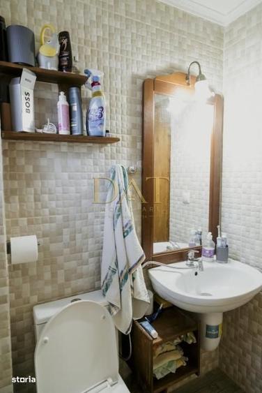 Casă cu 4 camere în Central