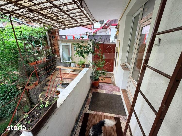 Casa de vanzare, Schei ideala pentru investitie la 250m de Piata U - 14