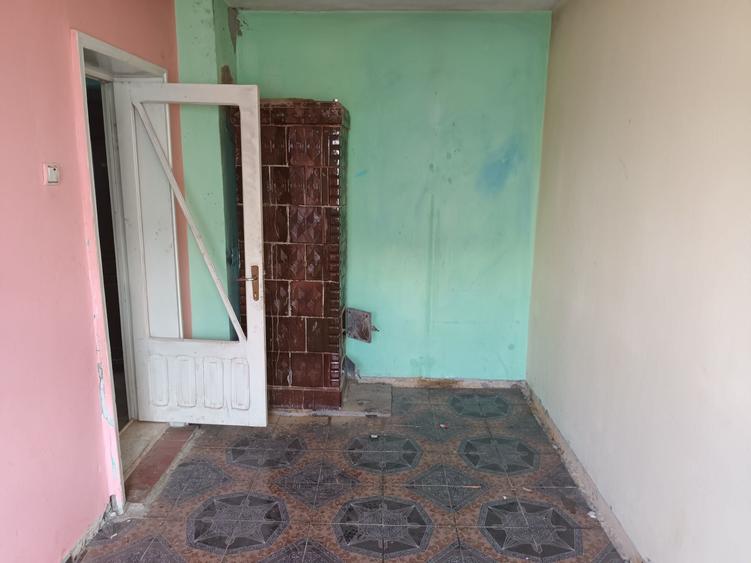 Apartament cu 3 camere semidecomandat în Mina Altân Tepe
