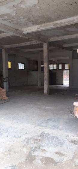 Spațiu comercial, de 100 mp, în Câmpeni
