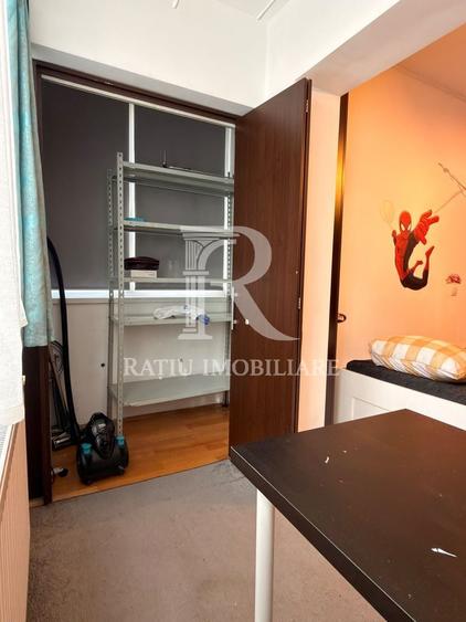 Apartament cu 2 camere semidecomandat, mobilat în Rogerius