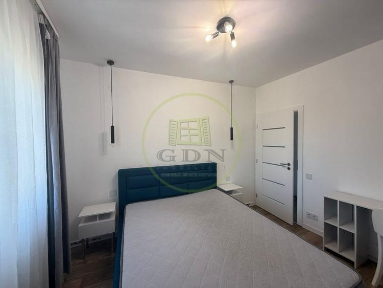 Apartament cu 4 camere decomandat, mobilat în 1 Mai