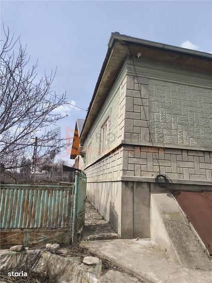 Casa tip parter zona Tisau - 12