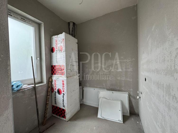 Duplex cu 4 camere cu Canalizare în Mănăștur