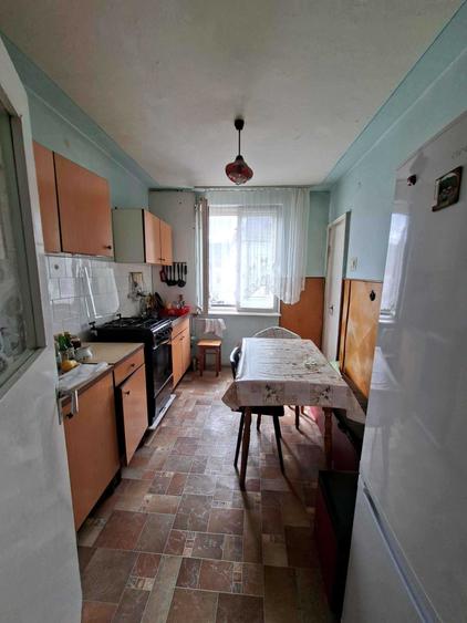 Apartament cu 3 camere decomandat în Ultracentral