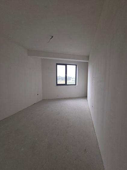 Apartament cu 2 camere decomandat în Palazu Mare