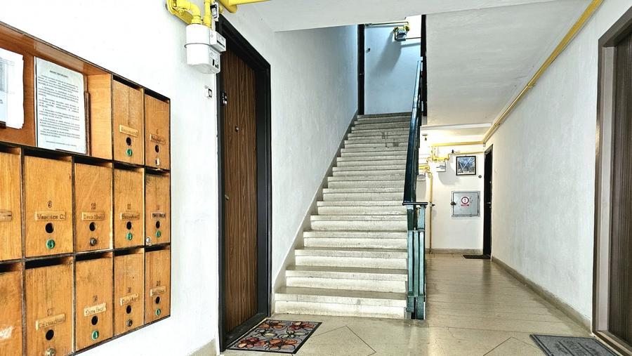 Apartament cu 2 camere decomandat, mobilat în Predeal