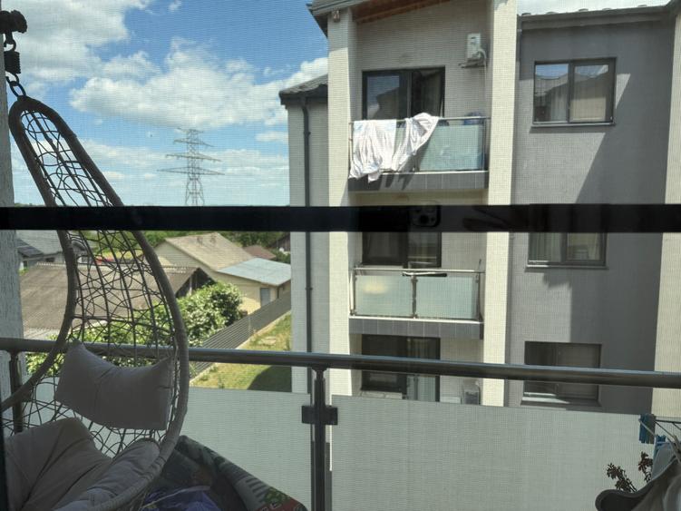 Apartament cu 2 camere decomandat în Valea Adâncă
