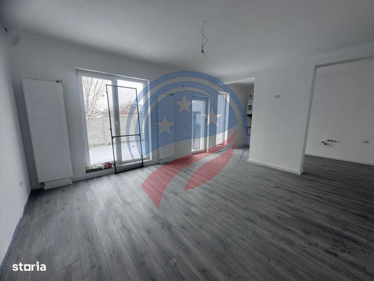 Casă cu 4 camere în Șimnicu de Jos