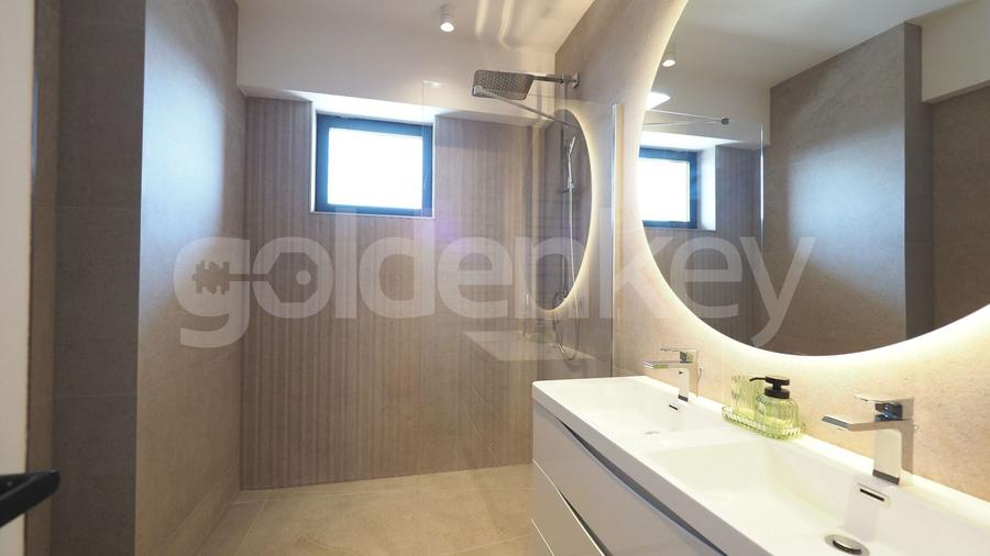 Apartament cu 4 camere decomandat, mobilat în Herăstrău