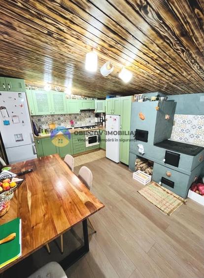 Casă cu 3 camere cu Teren 664 Mp în Ghigoiești