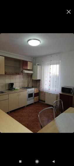 Apartament cu 2 camere decomandat în Corunca