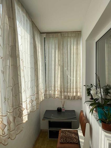 PF INCHIRIEZ Apartament camere Intre lacuri - 7