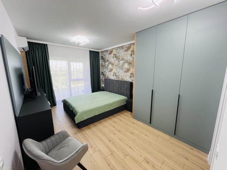 Apartament cu 3 camere decomandat, mobilat în Colentina