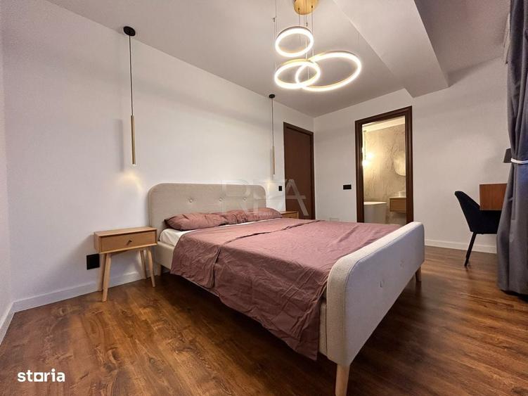 Apartament cu 3 camere semidecomandat în Parcul Carol