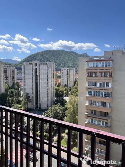 Apartament cu 2 camere decomandat în Griviței