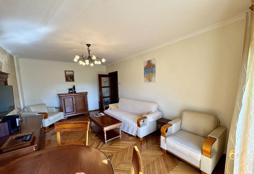 Apartament cu 2 camere, mobilat în Centrul Civic