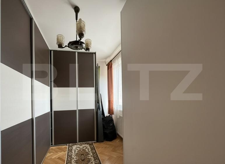 Apartament cu 3 camere decomandat, mobilat în Tudor