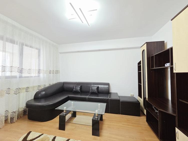 Apartament cu 2 camere decomandat în Micro 14