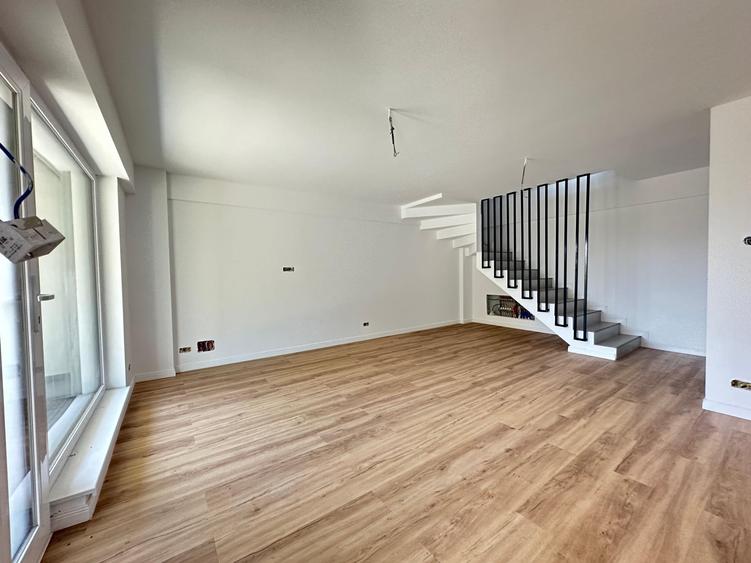 Apartament cu 3 camere decomandat în Popas Păcurari