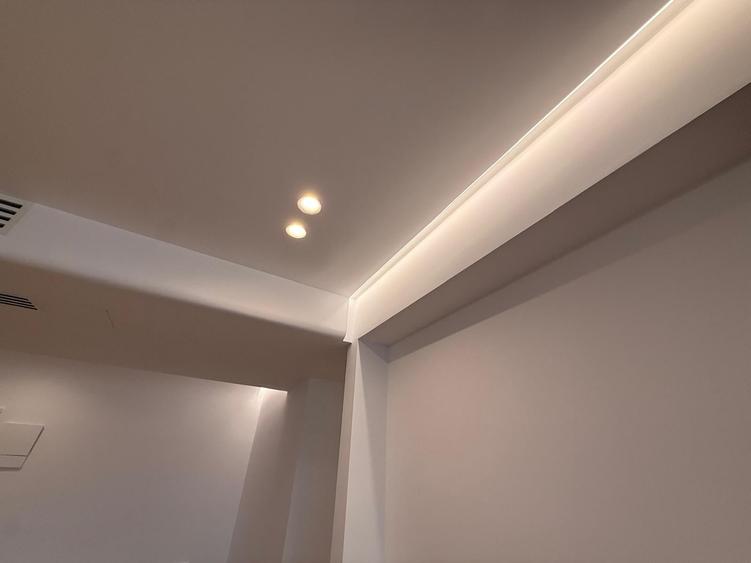 Apartament cu 3 camere în Iancu Nicolae