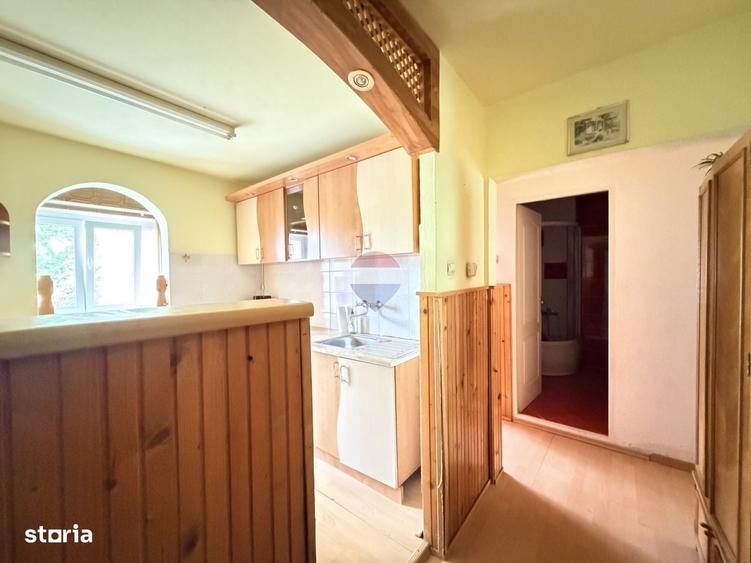 Apartament cu 2 camere decomandat în Vitrometan